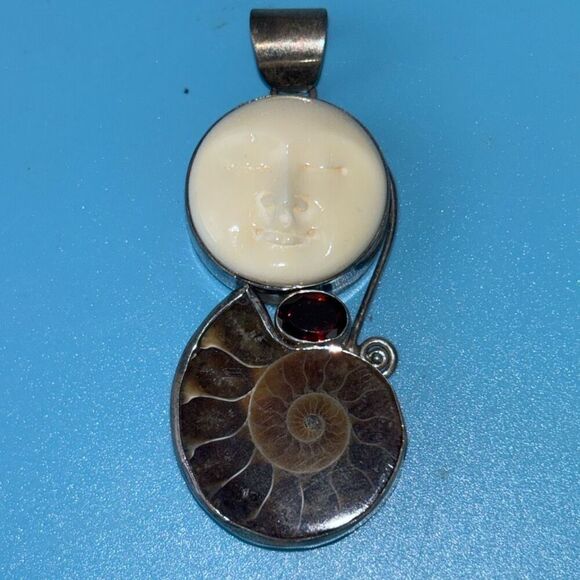 Vtg sajen silver pendant w/moon goddess face & ammonite fossil snail - Picture 1 of 8